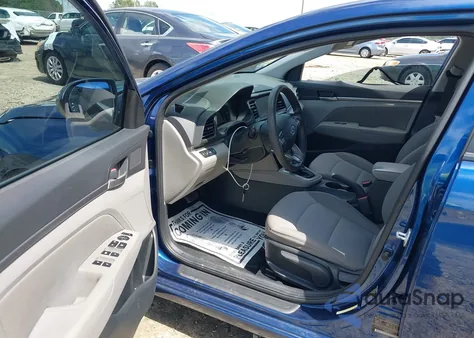 2019 Hyundai Elantra Sel z USA, uszkodzony, nr VIN 5NPD84LF8KH439826